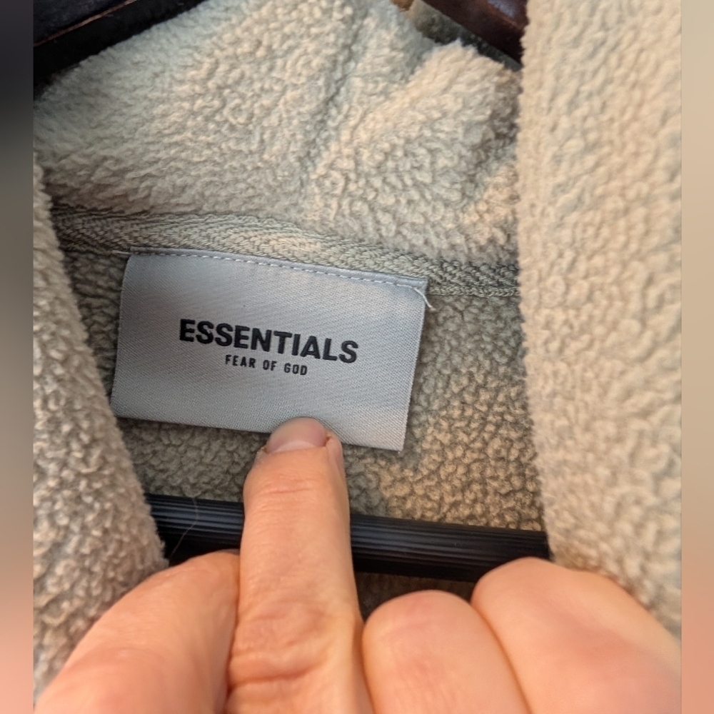 Essentials Polar Fleece Hoodie size XS oversized in EUC - Picture 7 of 13